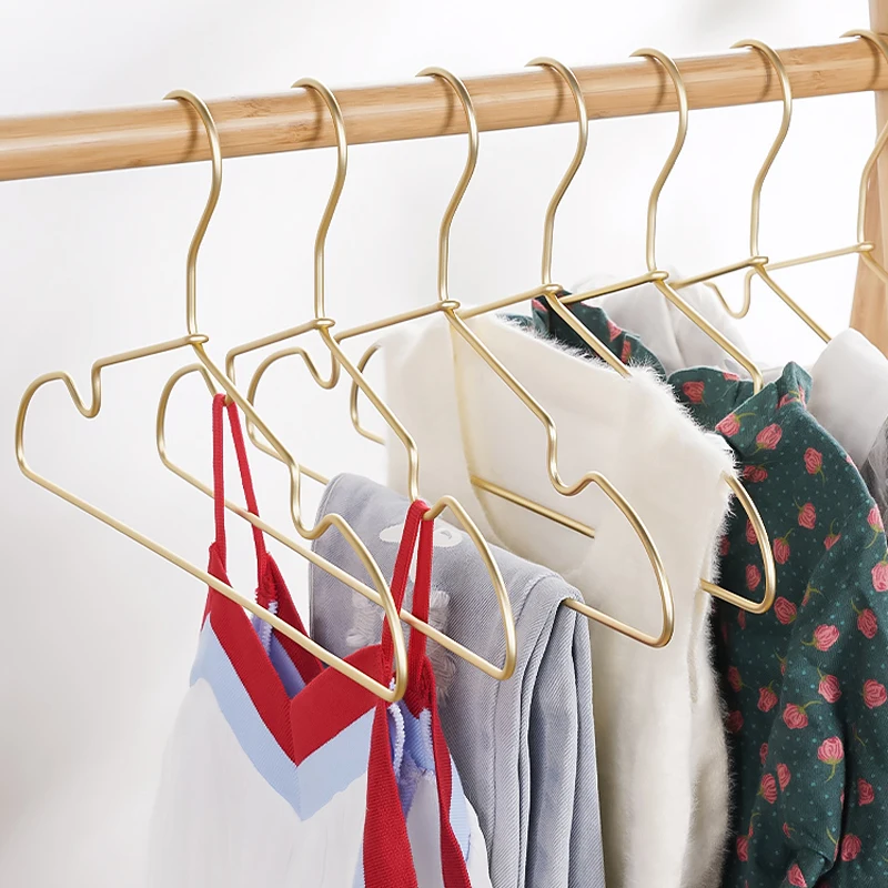 

Hangers Thickened Aluminum Alloy Clothes Drying Sturdy Non-Slip Clothes for Bedroom Gold Silver Wardrobe Storage Organizer