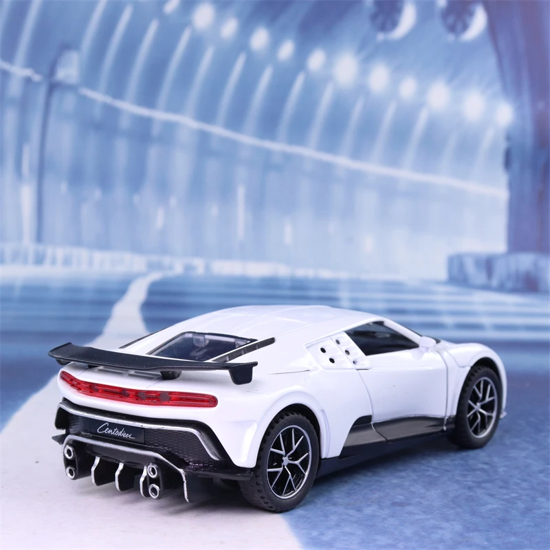 Модель спортивного автомобиля Bugatti Centodieci 1:32 из металлического сплава | Игрушки и