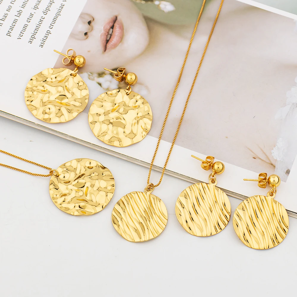 

Nigerian Gold Plated Jewelry Set Dubai Women Fashion Charm Necklace Earrings Lovely Jewelry Sets For Women Party Accessory Gift