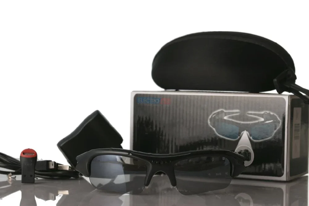 

Built-in Video and Voice for Exhilirating Dragon Boat Sport