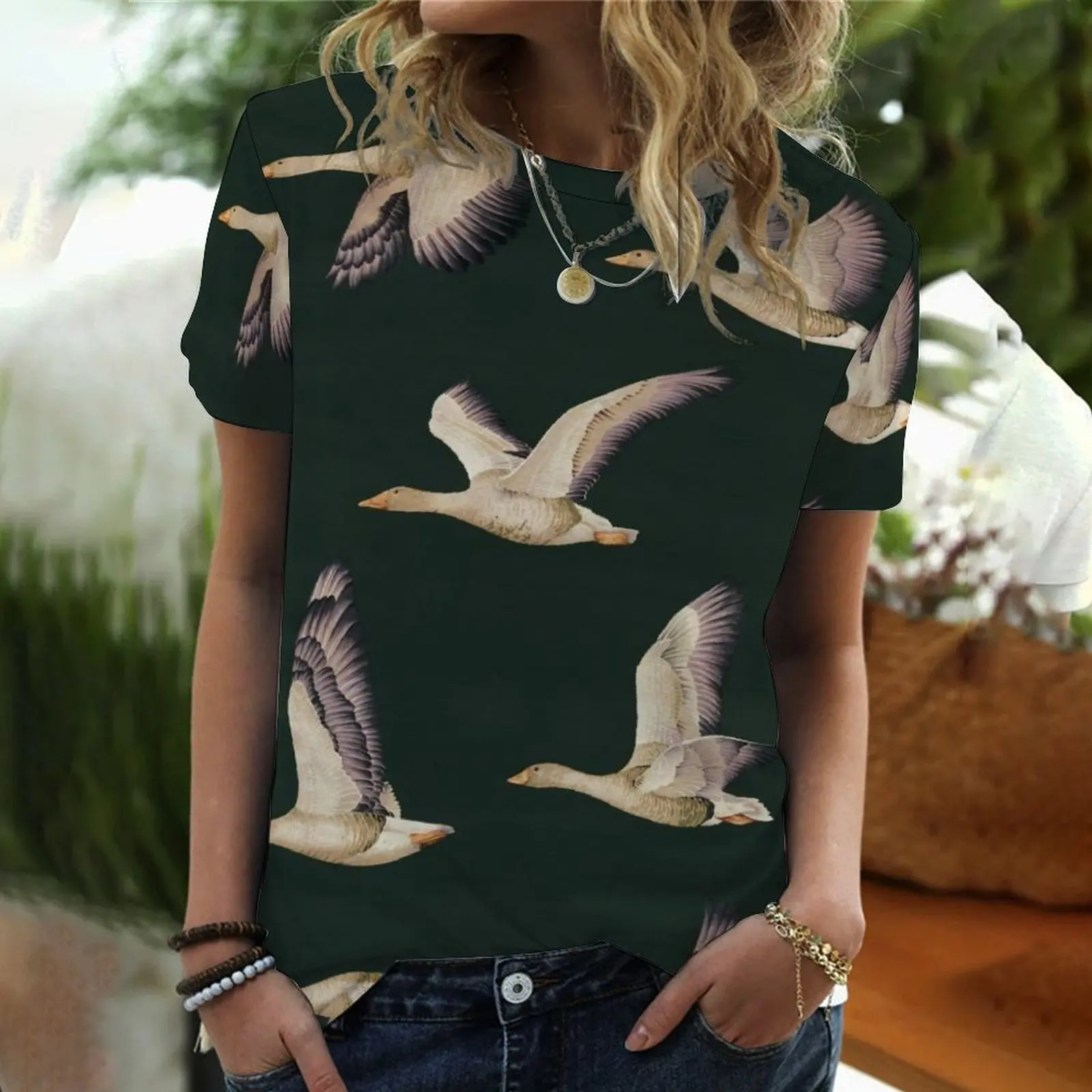 

2022 Summer new European and American foreign trade geese pattern printing round neck short-sleeved T-shirt women's clothing