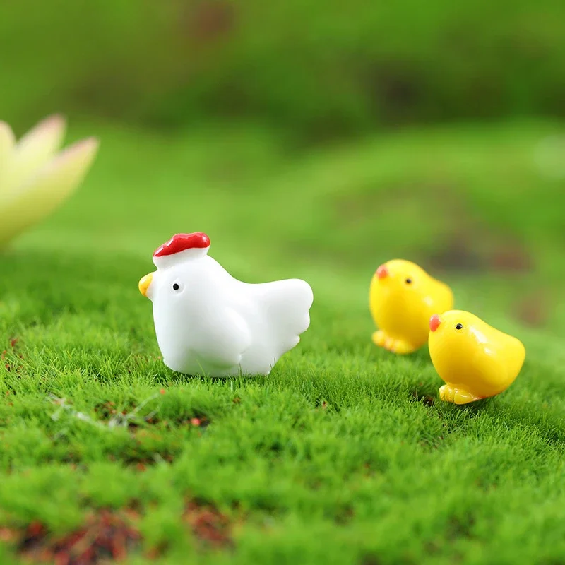 цыпленок фигурка. фигурка цыпленка. фигурка цыпленка. фигурка цыпленок маленький. фигурка курицы для сада.