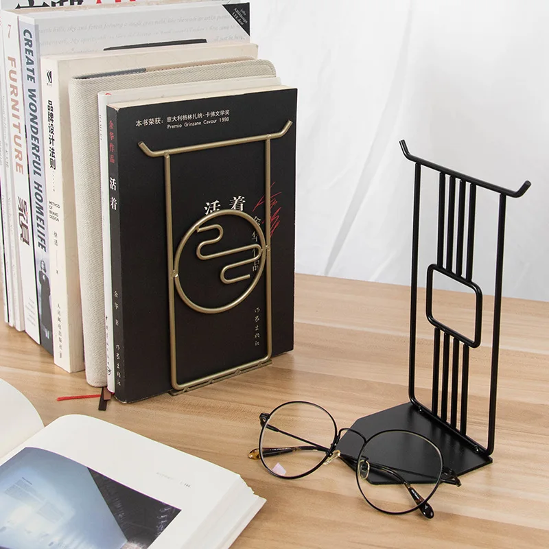 

2PCS/Pair Creative Cactus Shaped Metal Bookends Book Support Stand Desk Organizer Storage Book Holder Shelf