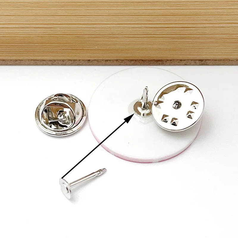 120Pcs Copper Flat Head Needle Butterfly Cap Buckle Small Brooches Pin Base Horse Needle Stand Badge Medal Back Buckle Wholesale