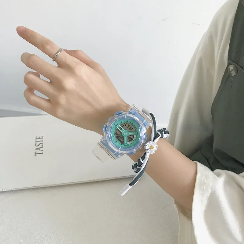 Электронные часы белые простые прозрачные цифровые водонепроницаемые для