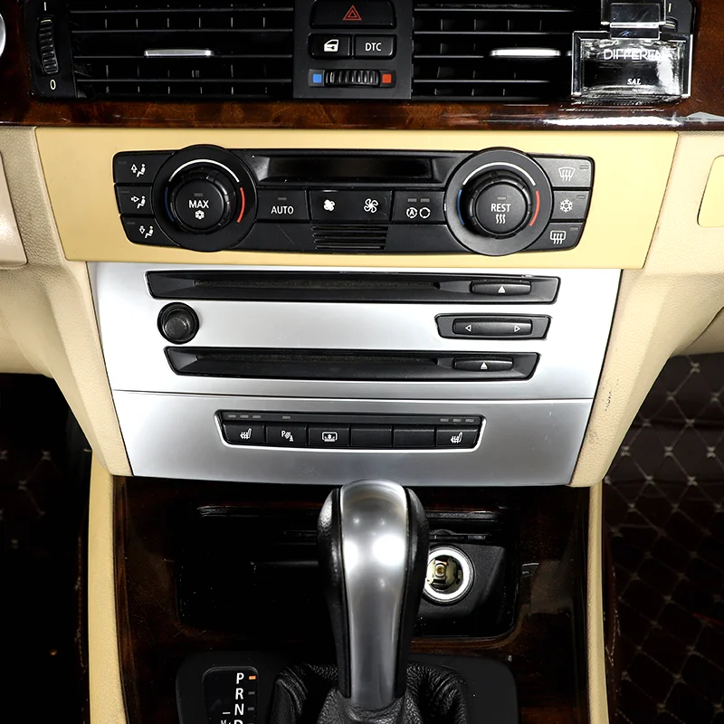Фото Декоративная рамка для CD-панели 05-12 BMW 3 Series №2