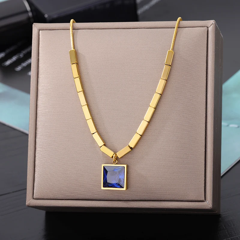 

Stainless Steel New Romantic Three Color Full Crystal Cube Pendant Necklace For Women 2022 Trend Party Gift Jewelry Dropshipping