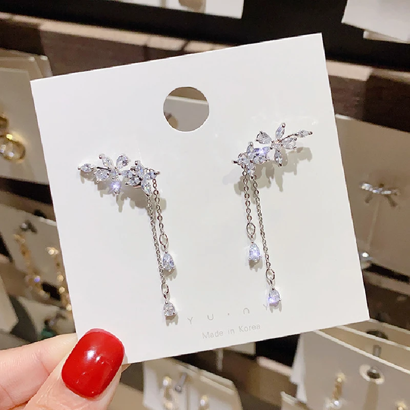 

Fashion New Silver Inlaid Zircon Wings Asymmetric Earrings for Women Trend Tassel Drop Earrings Gift