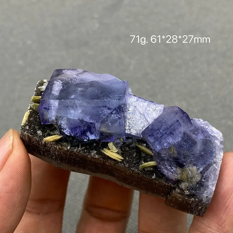 

100% Natural China Yaogang Xian Fluorite Crystal Rough Quartz