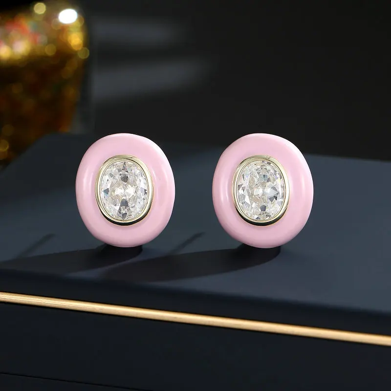 S925 Серебряный дизайн иглы Новые повседневные рабочие серьги Модные