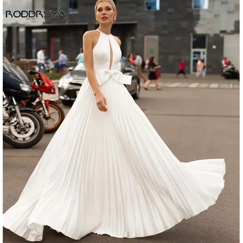 

RODDRSYA Simple Satin Sleeveless Bridal Dress Backless With Bow Wedding Gowns Pleated Sweep Train Vestido De Novia Customize