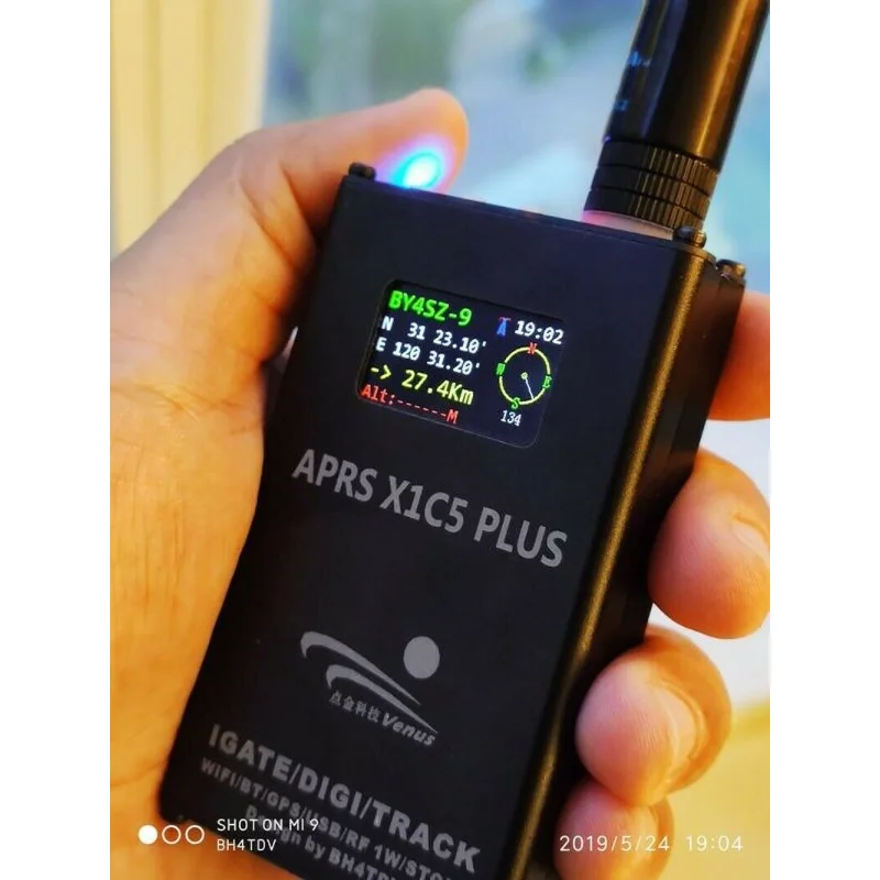 

APRS X1C5 Portable Gate Way TRACK IGATE Built-in WIFI Bluetooth GPS 400D IPS LCD