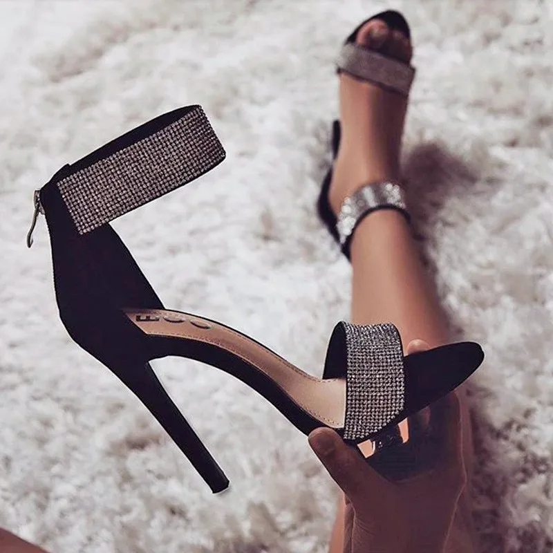 

2022 Summer Women Fashion Dancing High Heels Wedding Shoes Sexy Pump Female Cover Heel Party T-stage Transparent Crystal Sandals