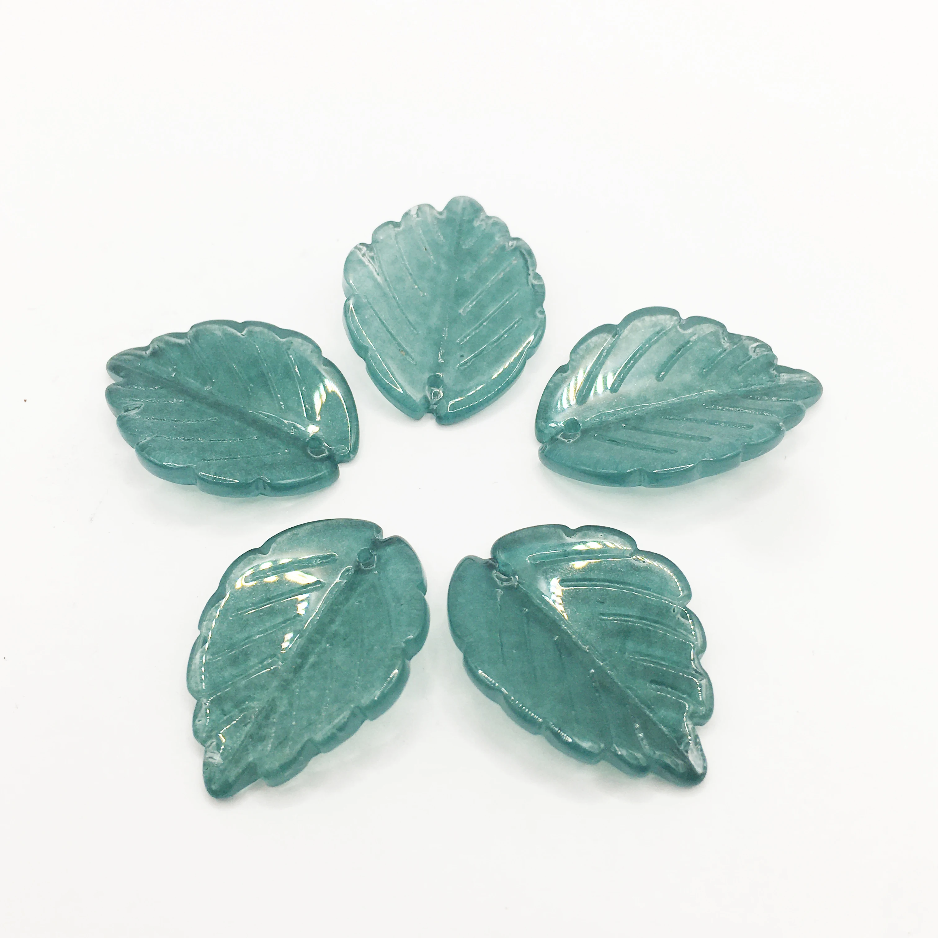 

20Pcs 17x24mm Glass Leaf Beads Green Crystal Pendants Leaves Shape Gradient Colorl For DIY Making Earrings Jewelry Accessories