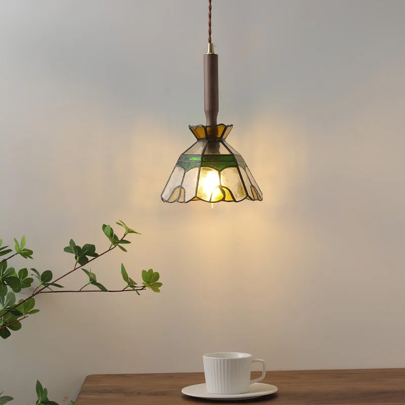 

Простая люстра в японском стиле для эркера, коридора, бара, маленькая люстра из цветного стекла в стиле ретро, декор для гостиной в скандинав...