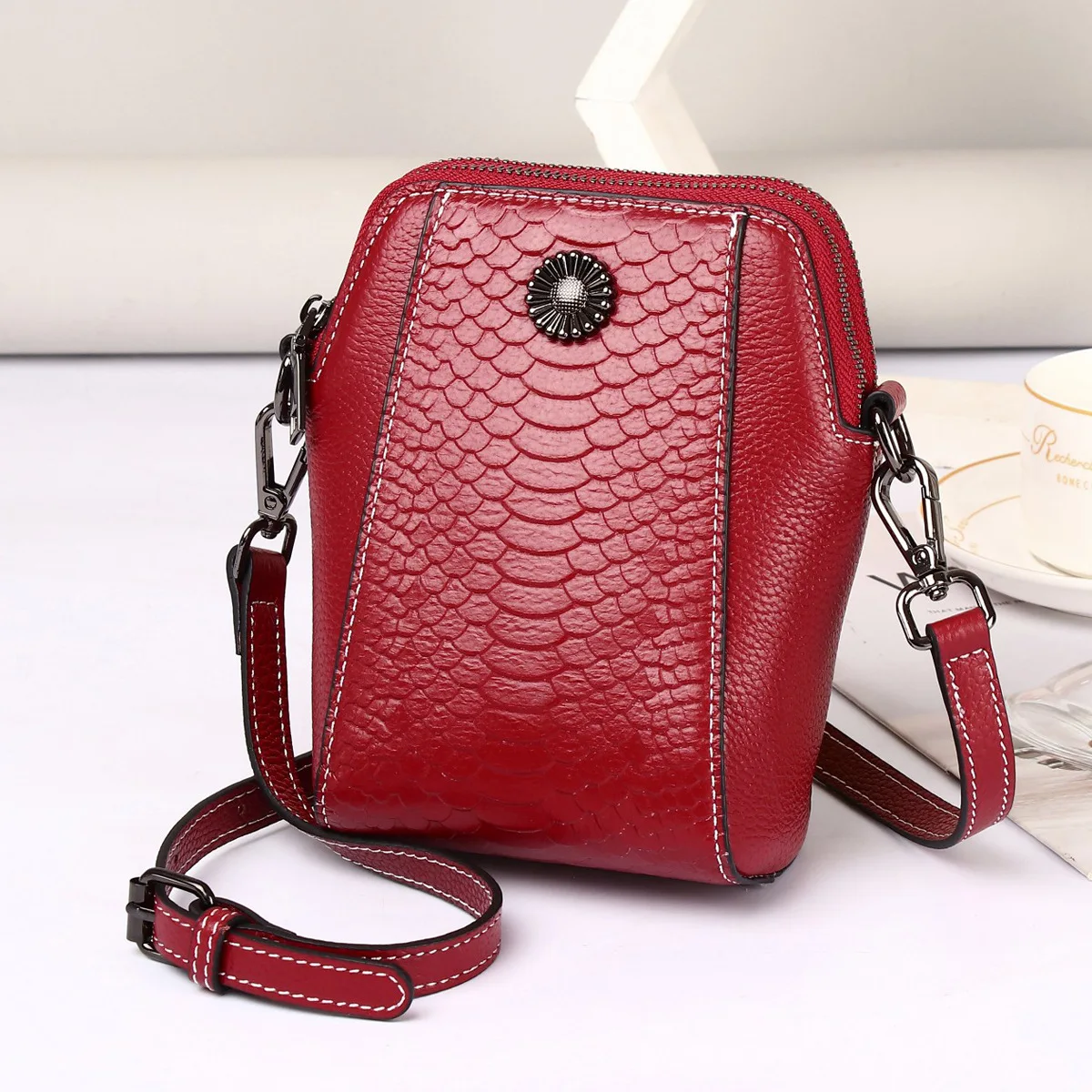 

2022 Full Grain Leather Mini Wallet Purse Cards Phone Bag Women Small Alligator Pattern Cowhide Crossbody Shoulder Bag Handbag