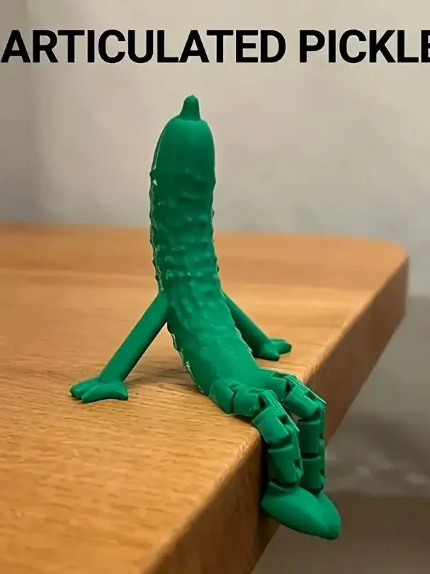 

Гибкая пластиковая статуэтка огурца