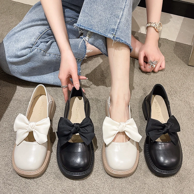 

Slip on Casual Shoes Woman Pu Leather Shoes Female Bow Knot Flat Round Toe Brogue Oxford Shoes for Women Plus Size Zapatos Mujer