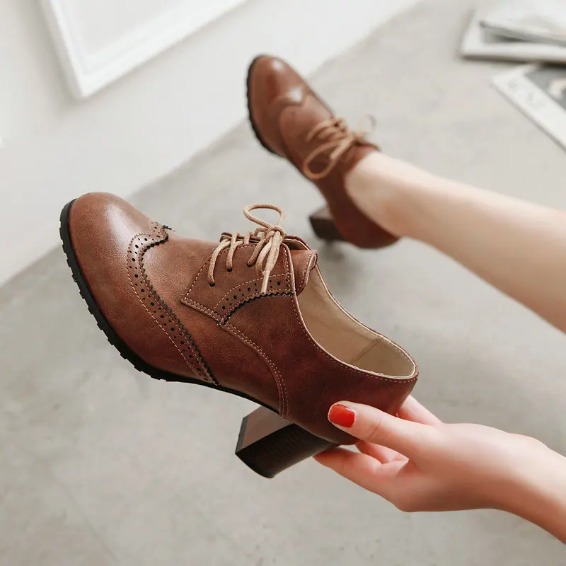 

Women's Pump Shallow Brogue Shoe Vintage Chunky Heel Cut Out Oxford Shoes Woman Lace Up Female Fashion Elegant Ladies Short Boot