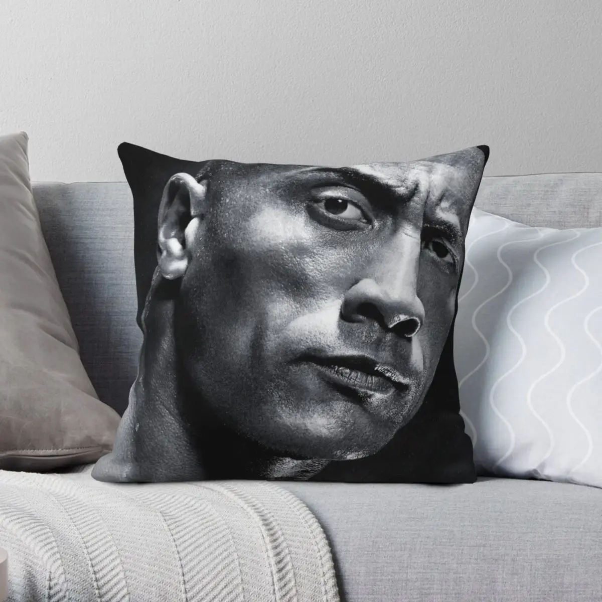 

Dwayne The Rock Johnson квадратный чехол для подушки из полиэстера и льна, бархатный чехол с принтом на молнии, декоративный чехол для подушки, наволоч...