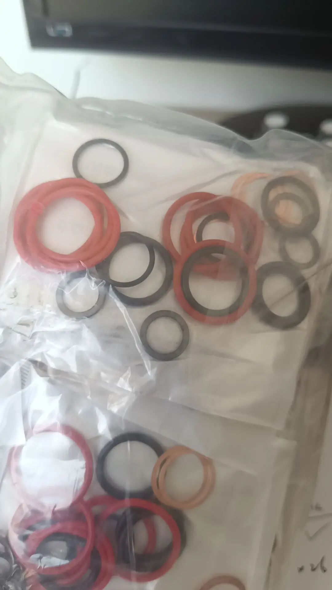 МАЛЕНЬКИЕ ПРОКЛАДКИ BQ