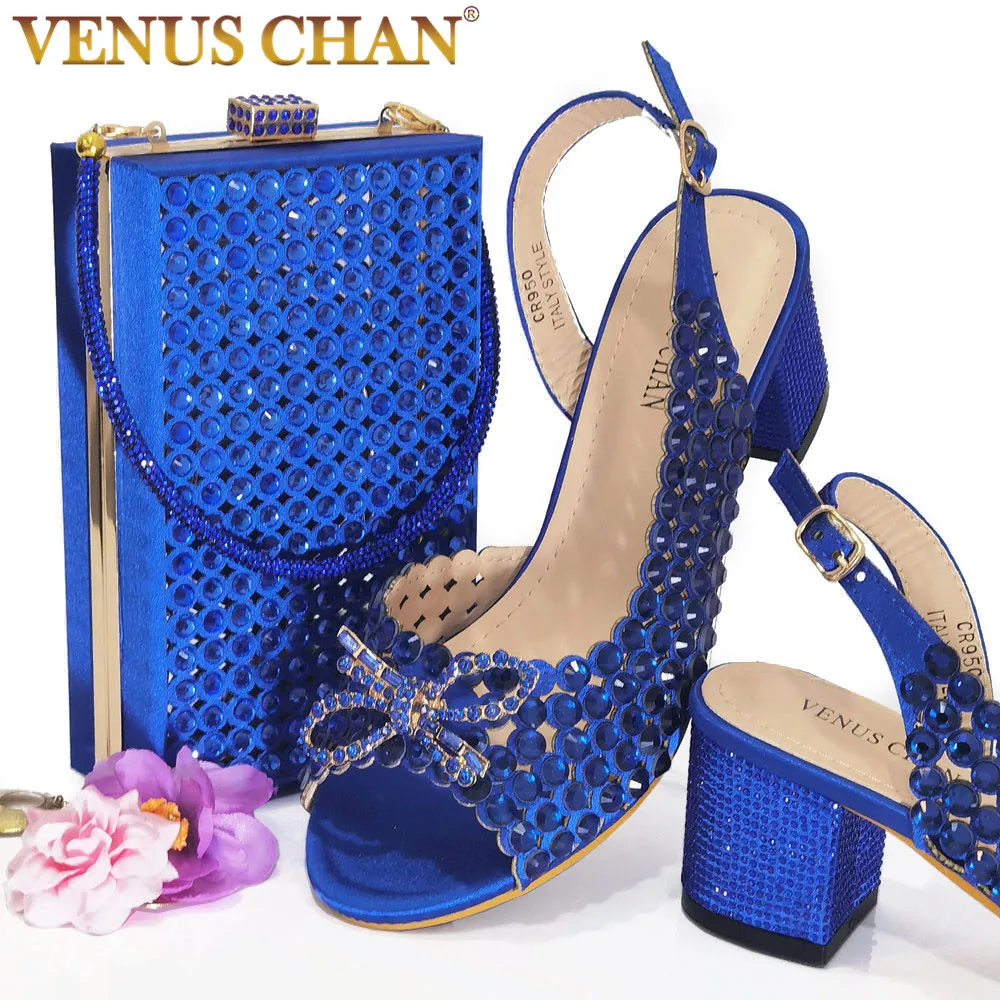 2023 Newest R.Blue Nigeria Hot Sell Striped Glitter Rhinestone Flower Design Fashion Peep Toe Party Ladies Shoes And Bag Set