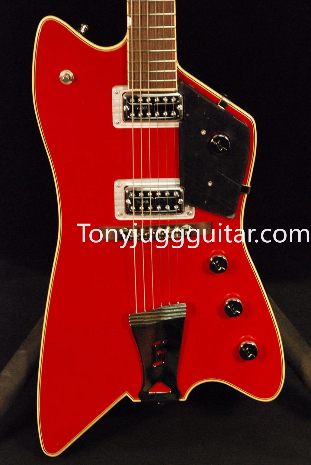 

Rare Gre G6199 Billy-Bo Jupiter Wine Red Thunder Electric Guitar Black Pickguard Chrome Hardware