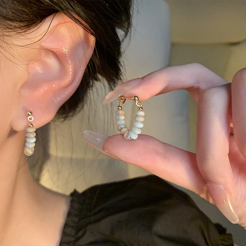 Женские серьги из серебра пробы с натуральным камнем