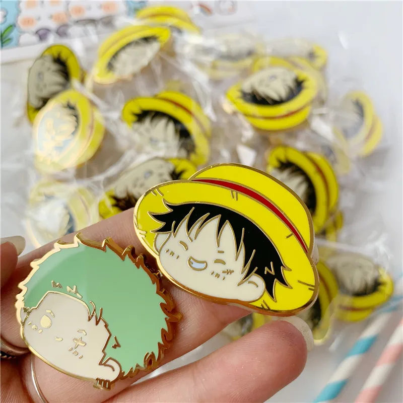 

One Piece Anime Badge Pin Luffy Metal Button Roronoa Zoro Brooch Chest Ornament Clothing Collection Creativity Accessorie Gift