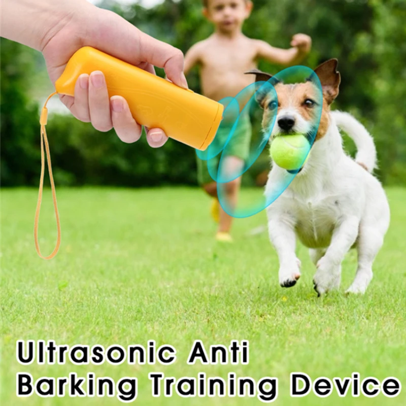 

3 In 1 Dog Repeller Device LED Ultrasonic Dog Training Repellents Anti-barking Device with Flash Light Outdoor Portable Whistle