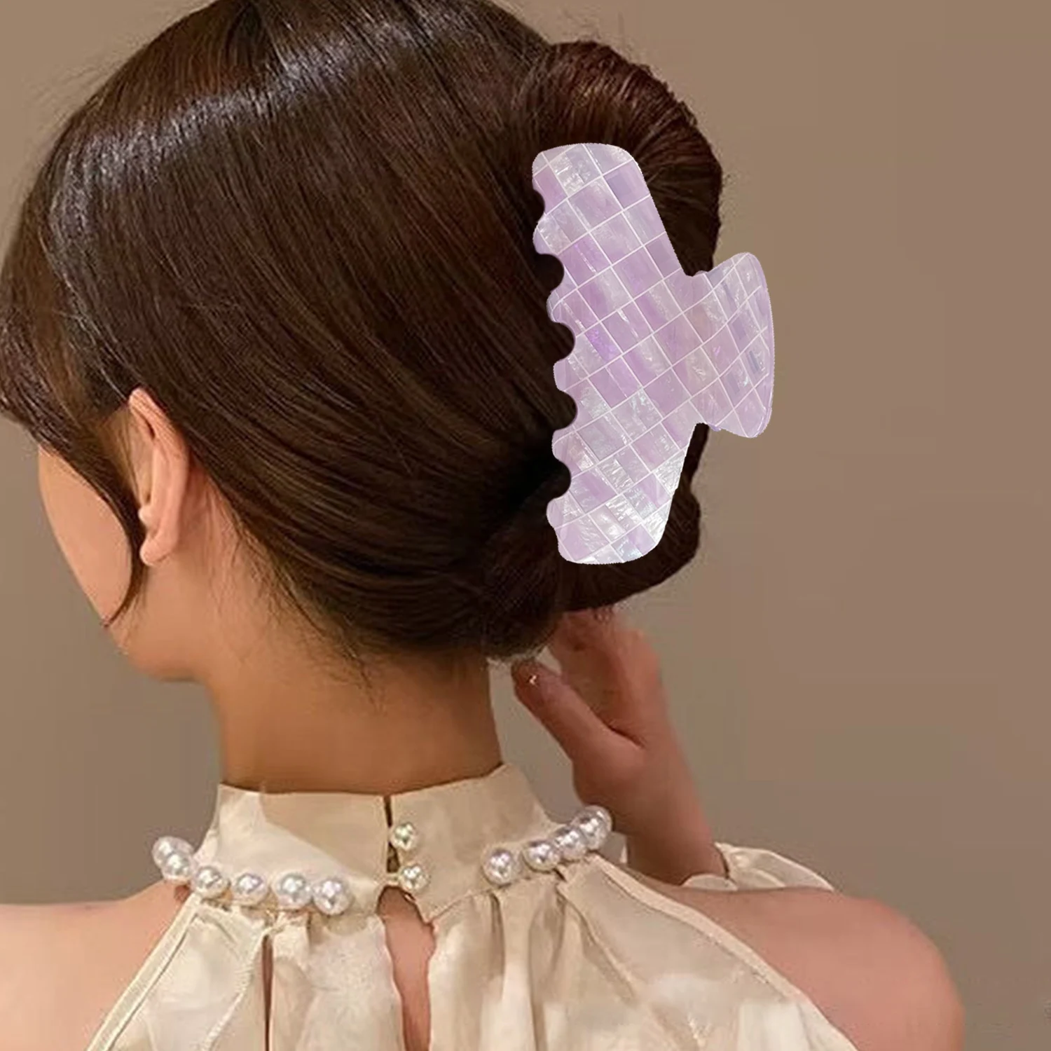 

Korean Style Women Hair Claws Elegant Acetate Checkered Hairpin Hair Clips Large Geometry Headwear for Girl Hair Accessories