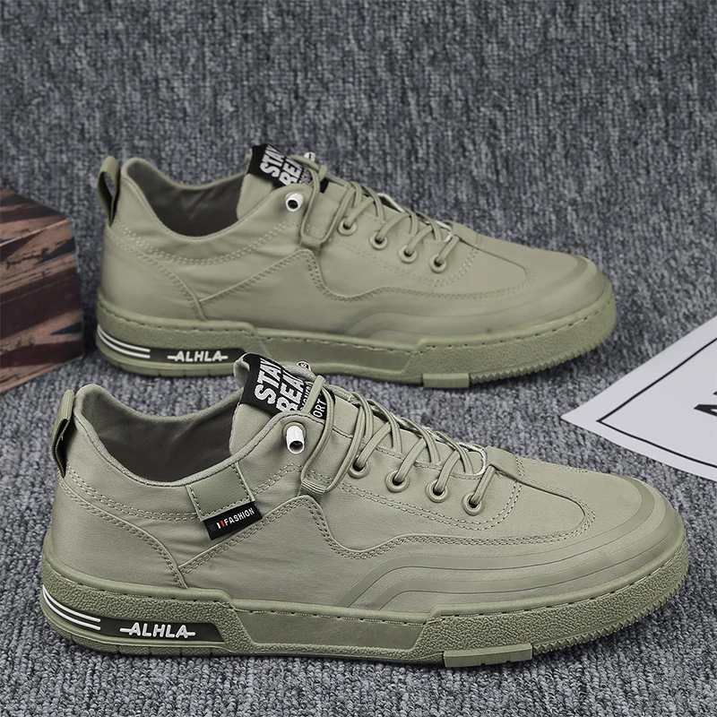 

Men Casual Canvas Shoes 2022 New Fashion Lace-up Sneaker Outdoor Light Shoes Men Walking Vulcanized Shoes Zapatillas Comfortable