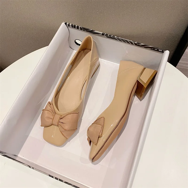 

Authentic Leather Shoes 2022 Spring New Fashion Bowknot Patent Leather Pumps Female Chunky Heel Low-Cut Square Toe High Heels