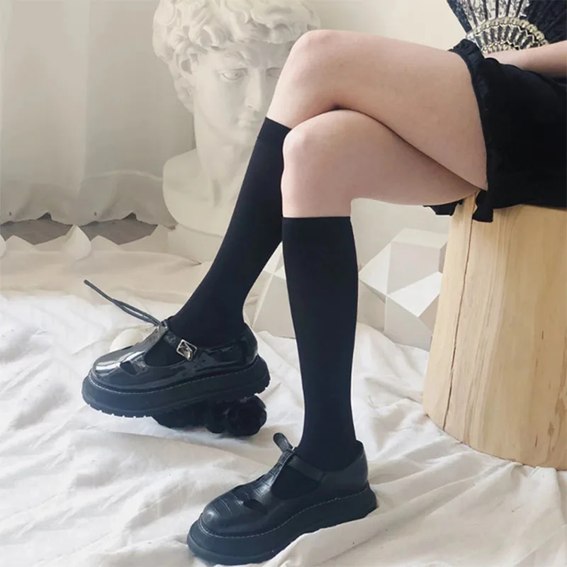 

JK Woman Stockings Cute Black White Lolita Long Socks Solid Color Knee High Socks Fashion Girls Kawaii Cosplay Sexy Socks