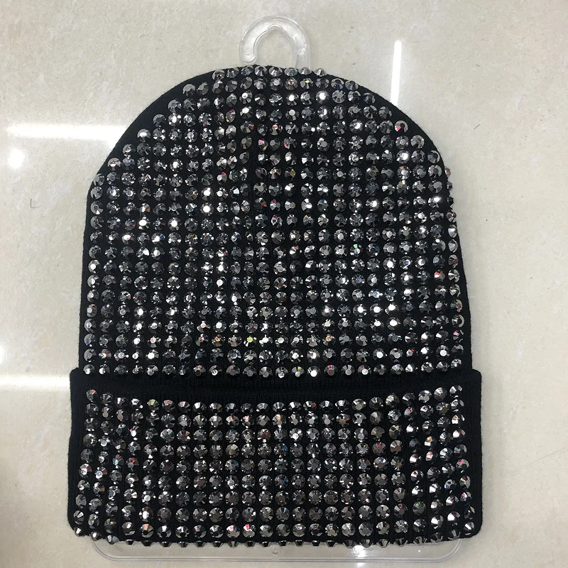 Рисунок 6 - Шапка для мужчин и женщин