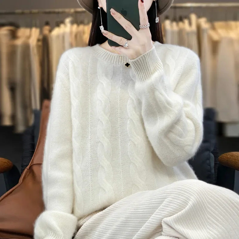 2024 Autumn/Winter New Women's Knitted Top Round Neck Cable Knit Thickened Sweater Loose-Fit Long Sleeve Base Layer