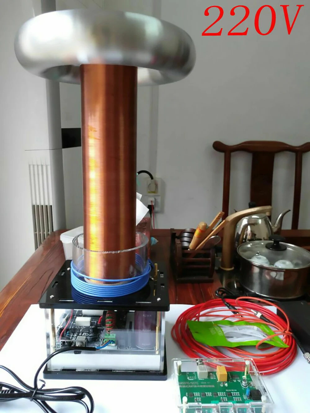 

Big 220V Tesla electric coil induction arc music Tesla coil big pulse