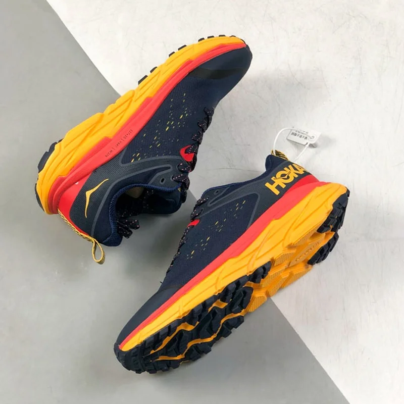 HOKA Challenger ATR 6 Sports Shoes Trail Running Shoes Men Outdoor Sneakers Anti Slip Wear-resistant Hiking Sneaker Casual Shoes