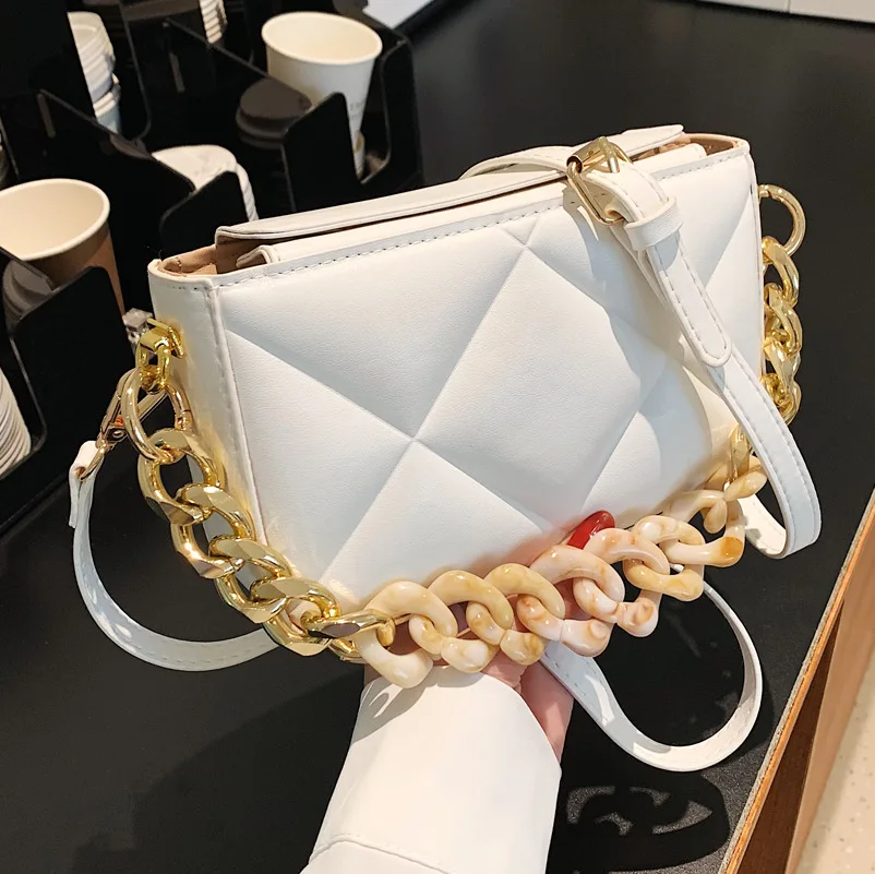 

Lingge Small Square Bag Retro Female 2022 New Summer Fashion Luxury Casual Thick Chain One Shoulder Messenger Armpit Handbag
