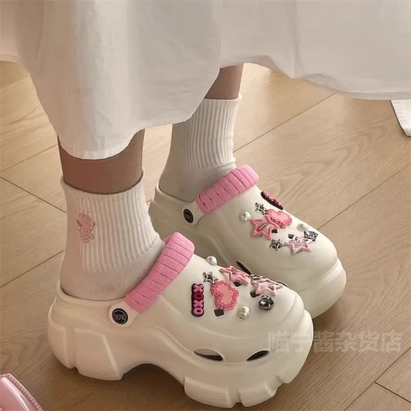 2023 Fashion Outdoor Blast Street Soft Womens Sandals Can Be Worn Outside Slippers Design Sense of Women Shoes Free Shipping