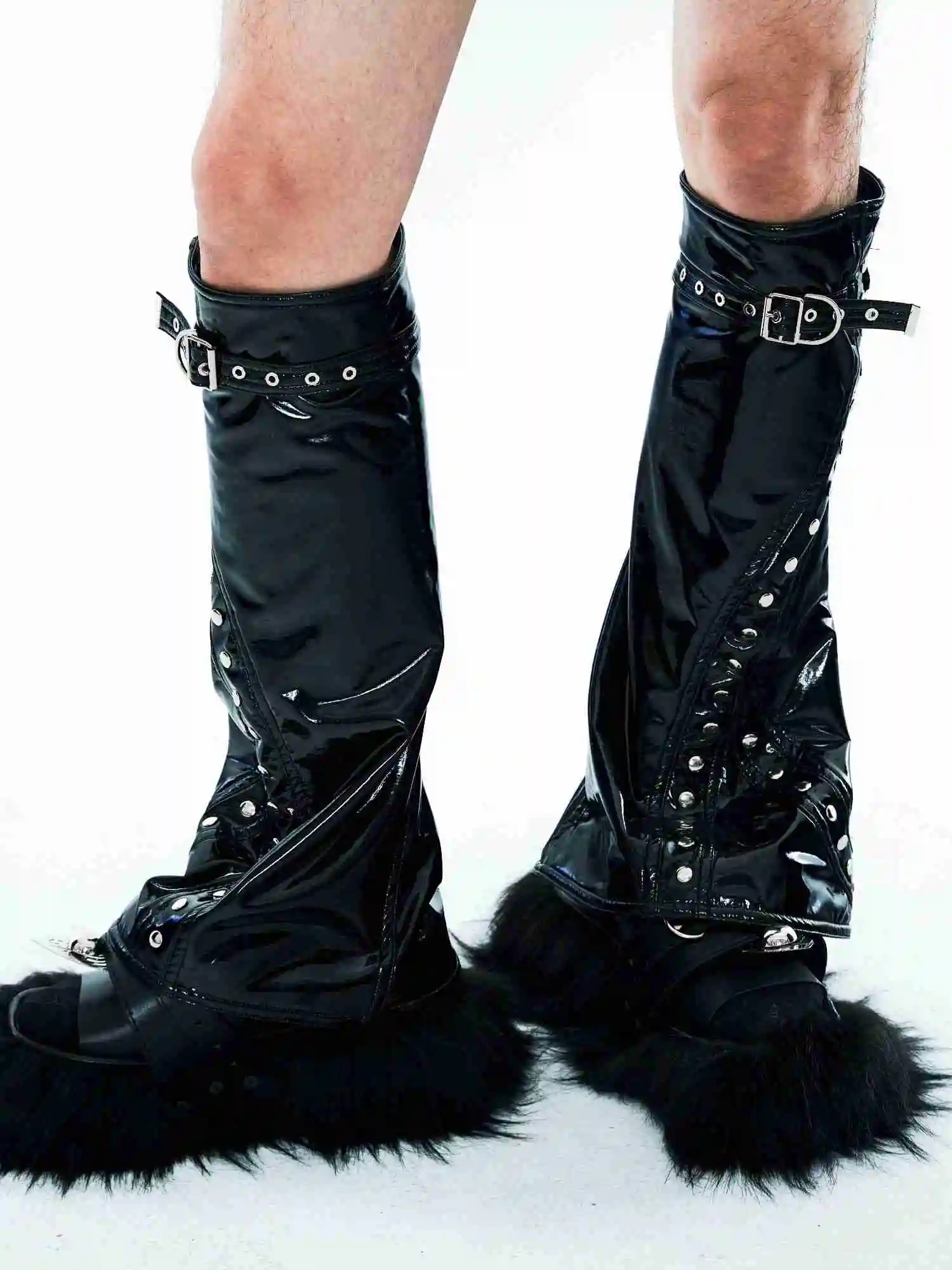 Sunken SINKing | Net Series Rivet/fauxfur Legcovers Fur Rivet Patent Leather Leg Cover