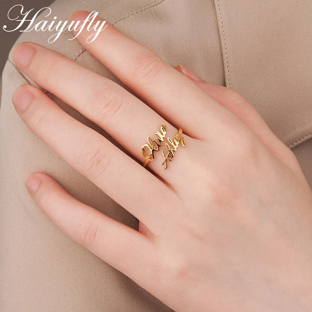 Фото Haiyufly индивидуальное кольцо с двумя именами для женщин, ювелирные изделия из нержавеющей стали, кольцо с буквенным принтом, регулируемое кольцо для мамы и детей, индивидуальный подарок на день рождения №1