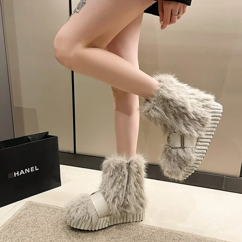 

Women's fur snow boots 2024 winter new trend flat shoes zippered Chelsea boots fashion short boots plush boots platform boots