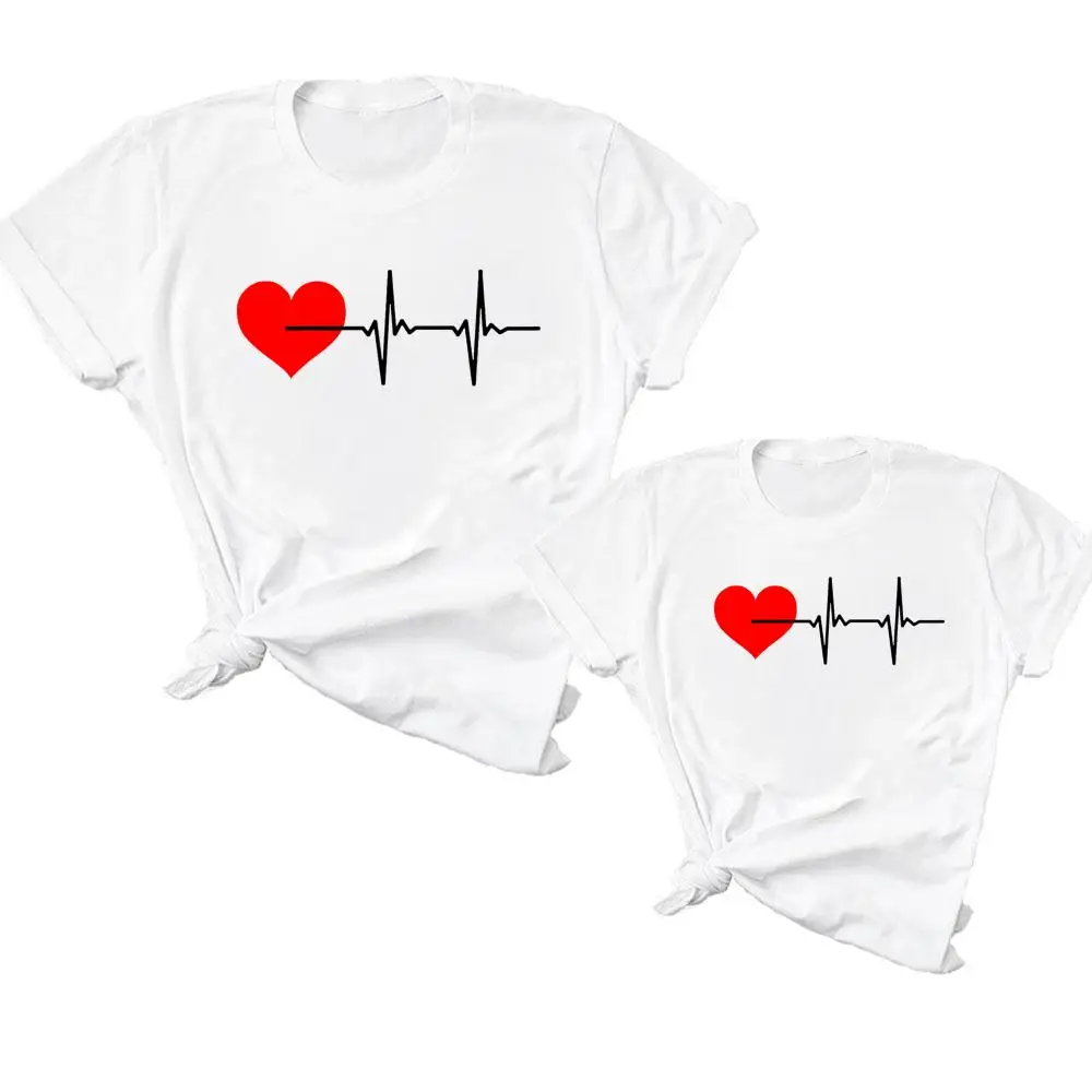 

Women Kid Child Summer Mom Mama Girl Mother T Tee T-shirt Clothes O-neck Love Heart Cute 90s Clothing Family Matching Outfits