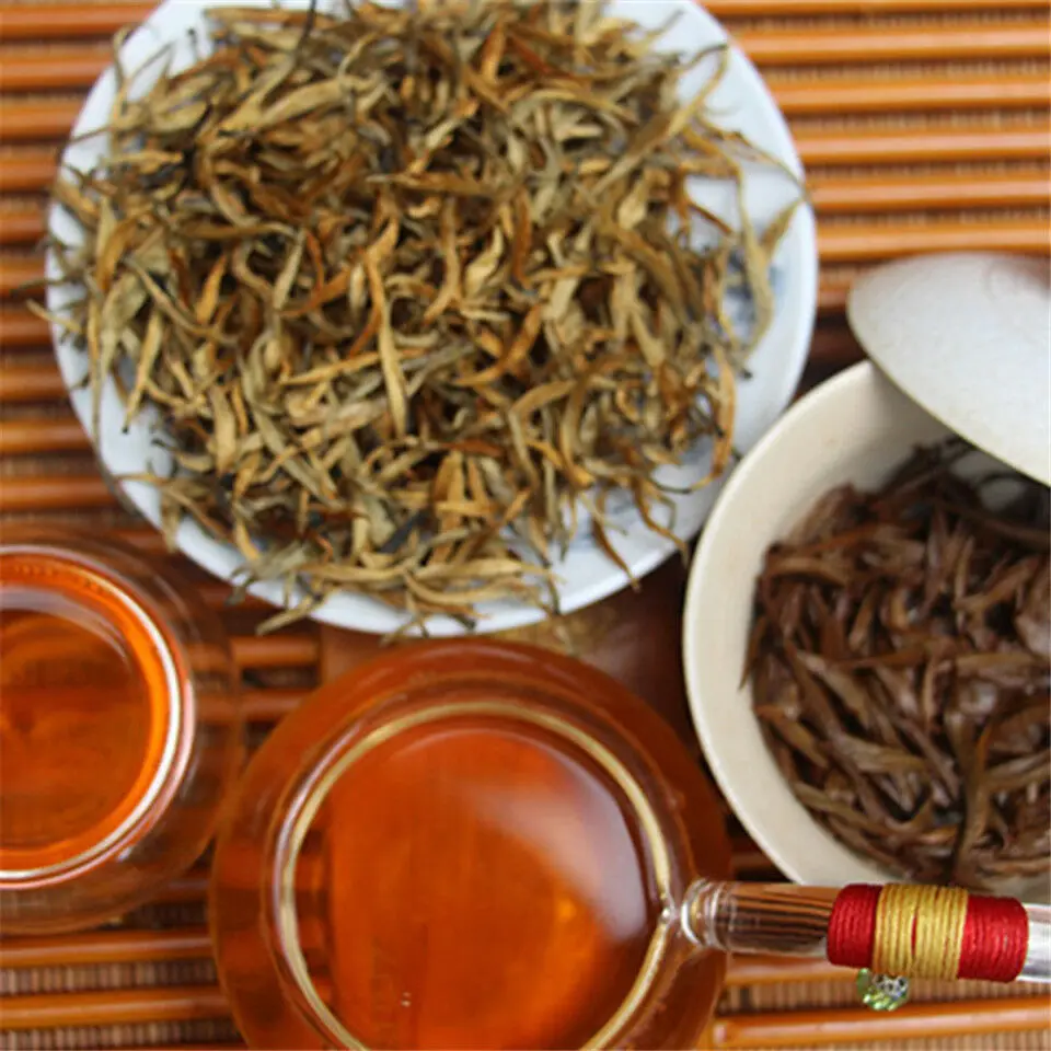 

2022 Golden Bud Dianhong Tea FengQing Big Golden Needle Dian Hong Retail Without Teapot Organic Black Tea No Tea Pot