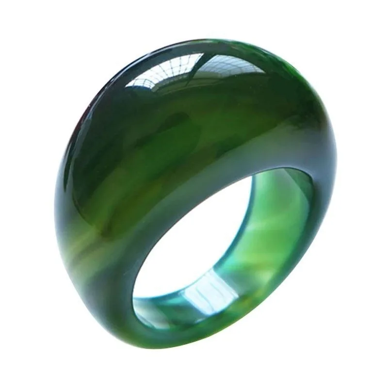 

Natural Green Agate Ring Accessories Fashion Charm Jewelry Chalcedony Gemstone Carved Amulet Gifts for Women Couple Luxury