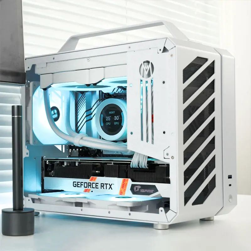 

Mechanical Master C28 Portable Compact Portable Itxmatx Side Transparent Water-Cooled Desktop Mini Pure White Small Chassis