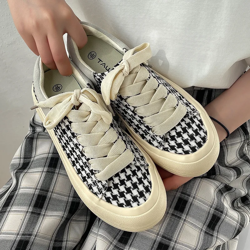 

2022 Summer Houndstooth Student Canvas Shoes Women's Thick Bottom Heightened Niche Skateboard Shoes Casual Shoes