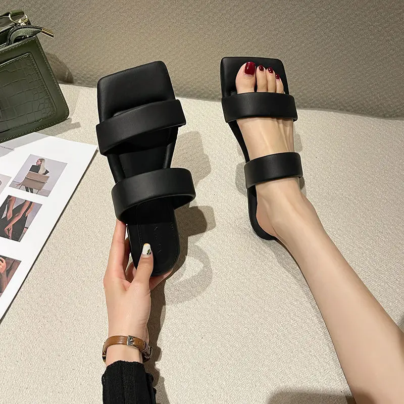 

Comfortable Hot Sale Summer Slippers Square Toe All-match Sandals Women's Flat Sandals