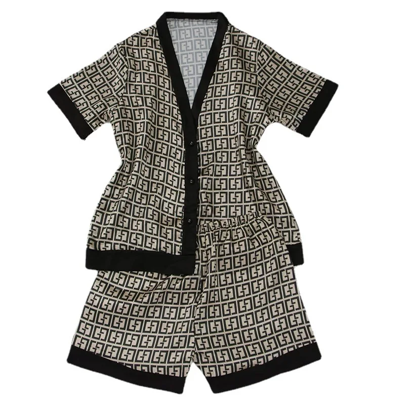 

Women Pajamas V Neck Luxury Short Sleeve Sleepwear Womens's Pajamas Silk Like Home Clothes Women Nightwear Set